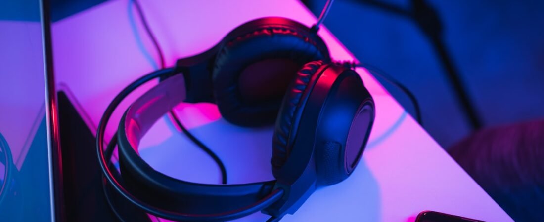 Headset Gamer com Fio ou Sem Fio: Qual Escolher?
